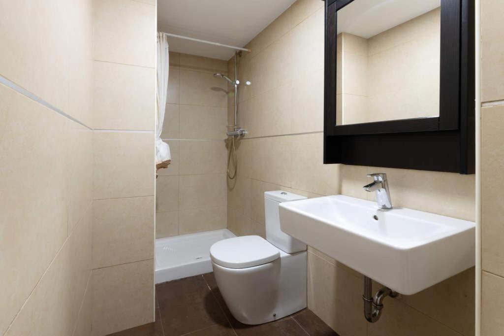 Apartment Live Camp Nou L'Hospitalet de Llobregat Eksteriør billede